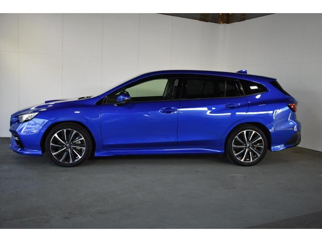 レヴォーグ ＳＴＩスポーツ　ＥＸ　ワンオーナー　Ｄ型モデル　フロントカメラ・両サイドカメラ・レザーシート・オートエアコン・パドルシフト機能・ドライブモードセレクト・電子制御ダンパー・ドライバーモニタリングシステム・電動リヤゲート・１８インチアルミホイール（14枚目）