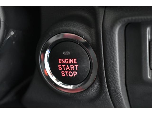 レヴォーグ ＳＴＩスポーツ　ＥＸ　ワンオーナー　Ｄ型モデル　フロントカメラ・両サイドカメラ・レザーシート・オートエアコン・パドルシフト機能・ドライブモードセレクト・電子制御ダンパー・ドライバーモニタリングシステム・電動リヤゲート・１８インチアルミホイール（20枚目）