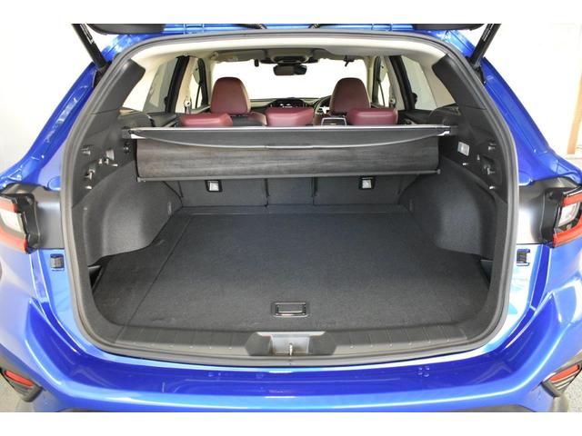 レヴォーグ ＳＴＩスポーツ　ＥＸ　ワンオーナー　Ｄ型モデル　フロントカメラ・両サイドカメラ・レザーシート・オートエアコン・パドルシフト機能・ドライブモードセレクト・電子制御ダンパー・ドライバーモニタリングシステム・電動リヤゲート・１８インチアルミホイール（32枚目）