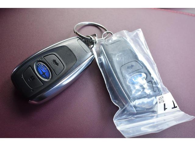 レヴォーグ ＳＴＩスポーツ　ＥＸ　ワンオーナー　Ｄ型モデル　フロントカメラ・両サイドカメラ・レザーシート・オートエアコン・パドルシフト機能・ドライブモードセレクト・電子制御ダンパー・ドライバーモニタリングシステム・電動リヤゲート・１８インチアルミホイール（44枚目）