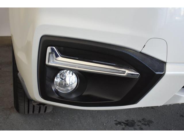 フォグランプ装備で雨や霧の日でも安心です