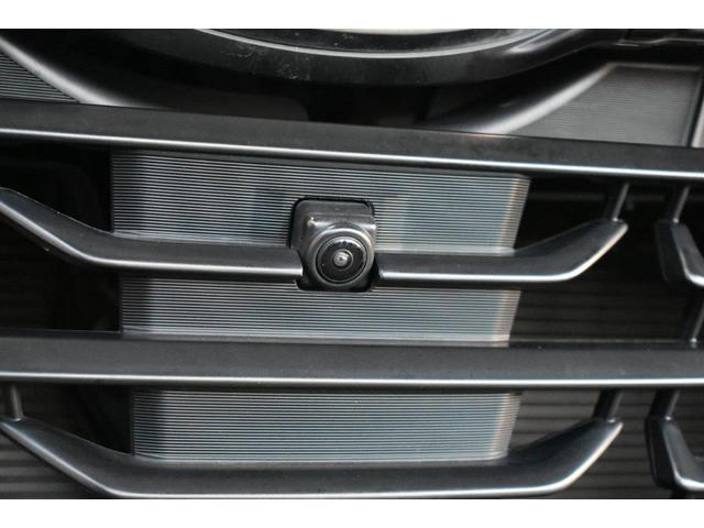 フォレスター アドバンス ワンオーナー E型モデル フロントカメラ・左サイドカメラ・左右独立温度調整機能付きフルオートエアコン装備・パドルシフト機能・レザーシート・フロントパワーシート・スマートリヤビューミラー・電動リヤゲート・18インチアルミホイール(2枚目)