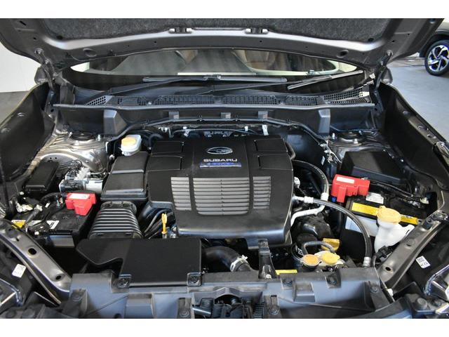 フォレスター アドバンス ワンオーナー E型モデル フロントカメラ・左サイドカメラ・左右独立温度調整機能付きフルオートエアコン装備・パドルシフト機能・レザーシート・フロントパワーシート・スマートリヤビューミラー・電動リヤゲート・18インチアルミホイール(17枚目)