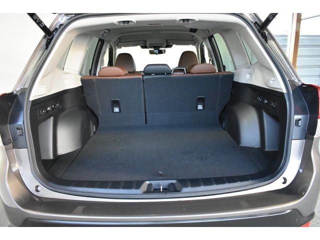 フォレスター アドバンス ワンオーナー E型モデル フロントカメラ・左サイドカメラ・左右独立温度調整機能付きフルオートエアコン装備・パドルシフト機能・レザーシート・フロントパワーシート・スマートリヤビューミラー・電動リヤゲート・18インチアルミホイール(18枚目)