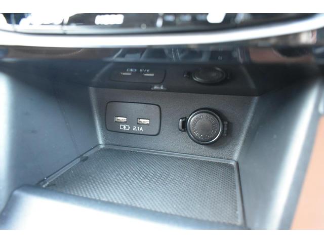 フォレスター アドバンス ワンオーナー E型モデル フロントカメラ・左サイドカメラ・左右独立温度調整機能付きフルオートエアコン装備・パドルシフト機能・レザーシート・フロントパワーシート・スマートリヤビューミラー・電動リヤゲート・18インチアルミホイール(23枚目)