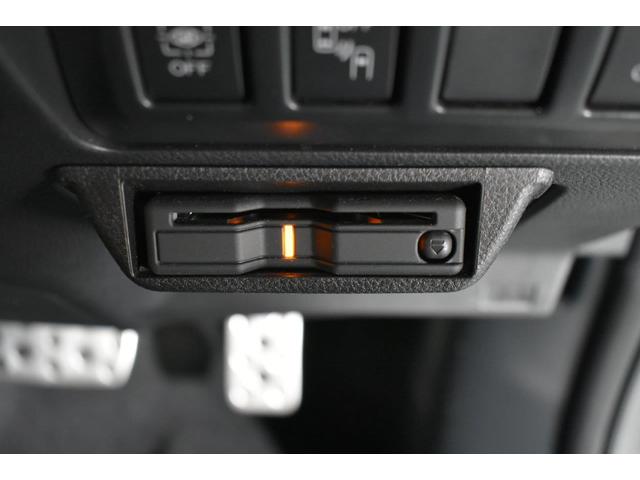 フォレスター アドバンス ワンオーナー E型モデル フロントカメラ・左サイドカメラ・左右独立温度調整機能付きフルオートエアコン装備・パドルシフト機能・レザーシート・フロントパワーシート・スマートリヤビューミラー・電動リヤゲート・18インチアルミホイール(32枚目)