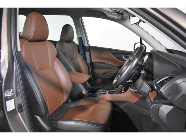 フォレスター アドバンス ワンオーナー E型モデル フロントカメラ・左サイドカメラ・左右独立温度調整機能付きフルオートエアコン装備・パドルシフト機能・レザーシート・フロントパワーシート・スマートリヤビューミラー・電動リヤゲート・18インチアルミホイール(34枚目)