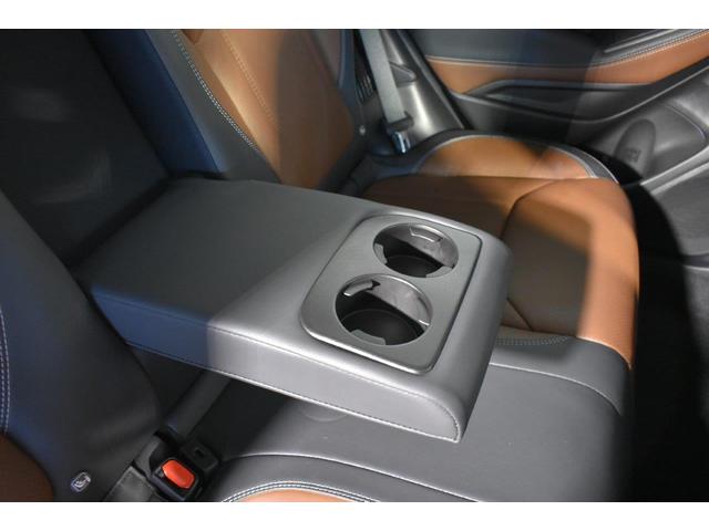 フォレスター アドバンス ワンオーナー E型モデル フロントカメラ・左サイドカメラ・左右独立温度調整機能付きフルオートエアコン装備・パドルシフト機能・レザーシート・フロントパワーシート・スマートリヤビューミラー・電動リヤゲート・18インチアルミホイール(38枚目)