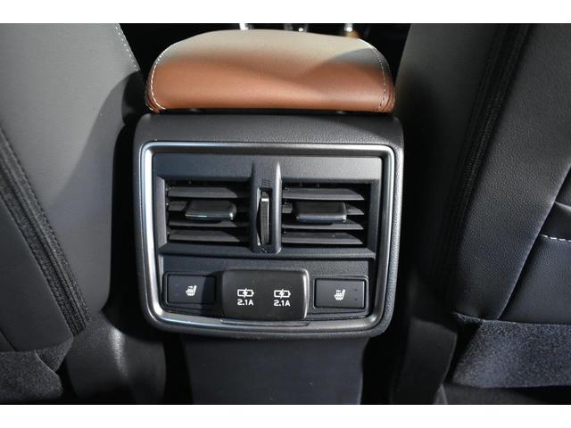 フォレスター アドバンス ワンオーナー E型モデル フロントカメラ・左サイドカメラ・左右独立温度調整機能付きフルオートエアコン装備・パドルシフト機能・レザーシート・フロントパワーシート・スマートリヤビューミラー・電動リヤゲート・18インチアルミホイール(39枚目)