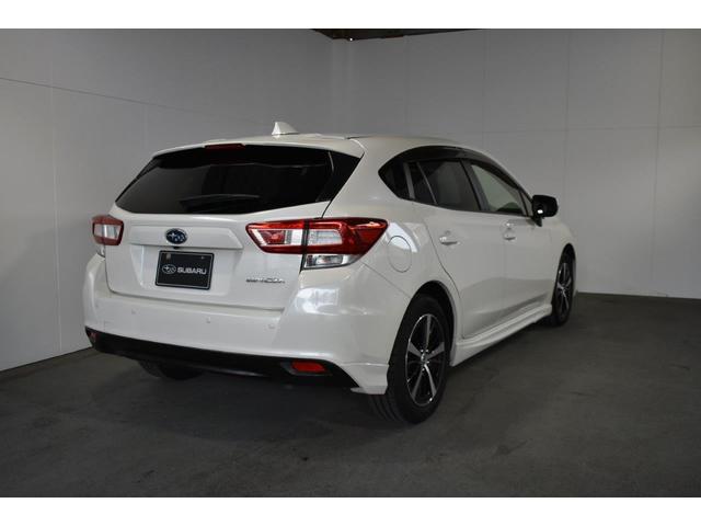 インプレッサスポーツ 1.6i-L EyeSight S-style ワンオーナー ・オート機能付エアコン・パドルシフト機能・アルミペダル・オートライト機能・リヤフォグ・歩行者エアバック・16インチアルミホイール(9枚目)