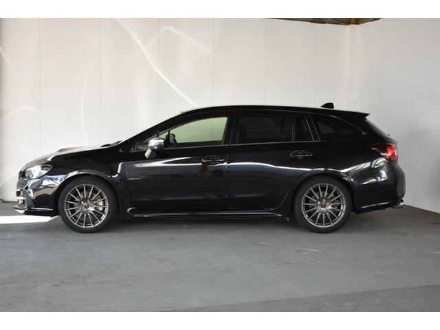 レヴォーグ １．６ＳＴＩ　Ｓｐｏｒｔ　ＥｙｅＳｉｇｈｔ　ワンオーナー　フロントカメラ・左サイドカメラ・レザーシート・フロントシートヒーター・オートエアコン・パドルシフト機能・リヤフォグ・・１８インチアルミホイール（13枚目）