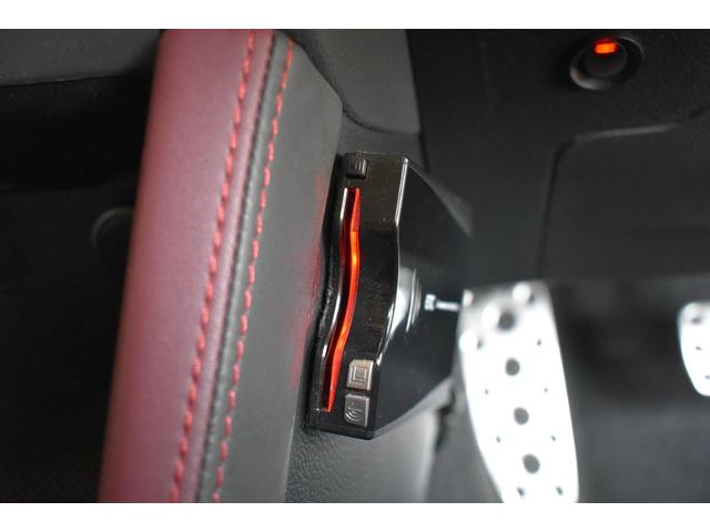 レヴォーグ １．６ＳＴＩ　Ｓｐｏｒｔ　ＥｙｅＳｉｇｈｔ　ワンオーナー　フロントカメラ・左サイドカメラ・レザーシート・フロントシートヒーター・オートエアコン・パドルシフト機能・リヤフォグ・・１８インチアルミホイール（32枚目）