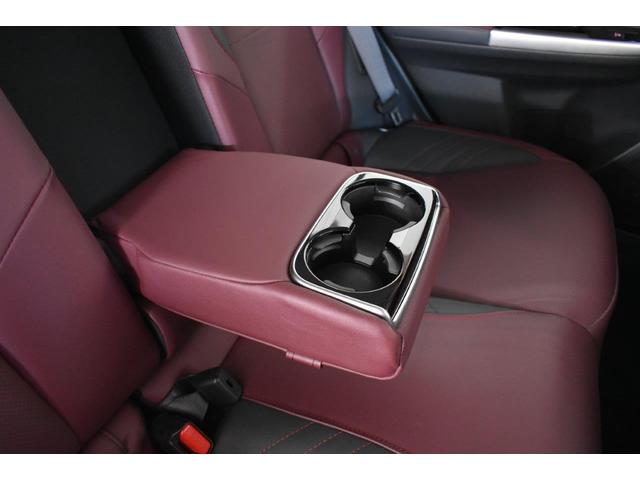 レヴォーグ １．６ＳＴＩ　Ｓｐｏｒｔ　ＥｙｅＳｉｇｈｔ　ワンオーナー　フロントカメラ・左サイドカメラ・レザーシート・フロントシートヒーター・オートエアコン・パドルシフト機能・リヤフォグ・・１８インチアルミホイール（40枚目）