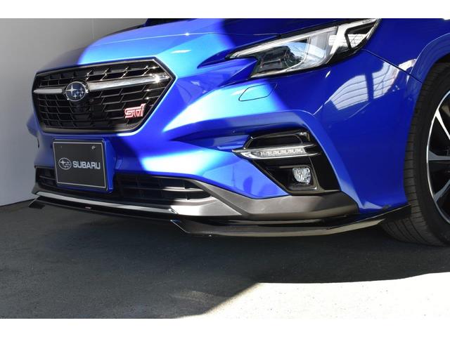 レヴォーグ STI Sport EX EyeSight X搭載車 フロントカメラ・左サイドカメラ・レザーシート・オートエアコン・パドルシフト機能・ドライブモードセレクト・電子制御ダンパー・ドライバーモニタリングシステム・電動リヤゲート・18インチアルミホイール(5枚目)