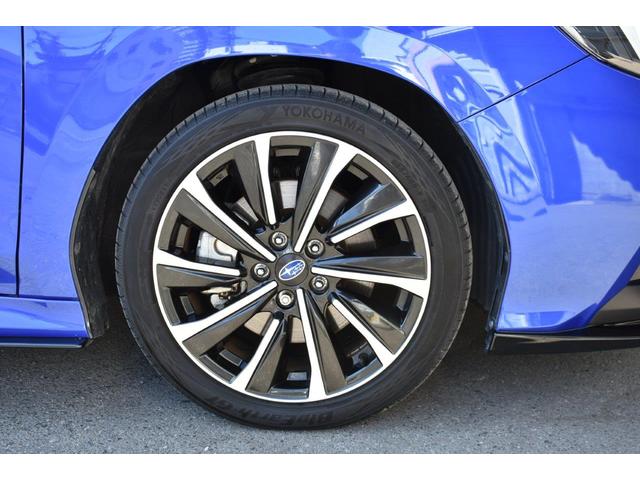 レヴォーグ STI Sport EX EyeSight X搭載車 フロントカメラ・左サイドカメラ・レザーシート・オートエアコン・パドルシフト機能・ドライブモードセレクト・電子制御ダンパー・ドライバーモニタリングシステム・電動リヤゲート・18インチアルミホイール(17枚目)