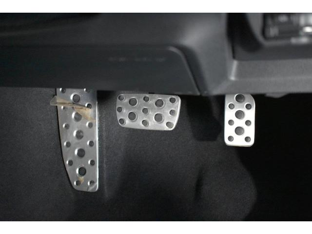 レヴォーグ STI Sport EX EyeSight X搭載車 フロントカメラ・左サイドカメラ・レザーシート・オートエアコン・パドルシフト機能・ドライブモードセレクト・電子制御ダンパー・ドライバーモニタリングシステム・電動リヤゲート・18インチアルミホイール(26枚目)