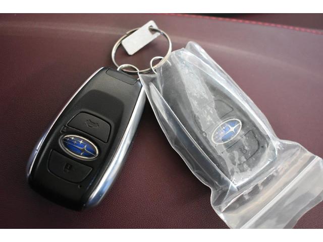 レヴォーグ STI Sport EX EyeSight X搭載車 フロントカメラ・左サイドカメラ・レザーシート・オートエアコン・パドルシフト機能・ドライブモードセレクト・電子制御ダンパー・ドライバーモニタリングシステム・電動リヤゲート・18インチアルミホイール(46枚目)