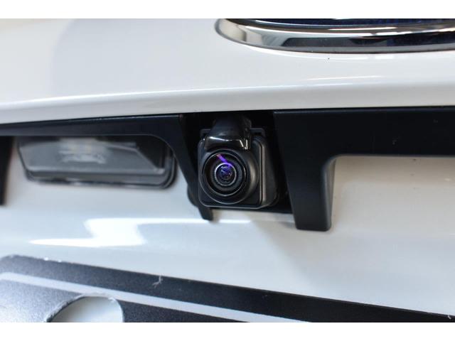 フォレスター アドバンス　ワンオーナー　フロントカメラ・左サイドカメラ・左右独立温度調整機能付きフルオートエアコン装備・パドルシフト機能・フロントパワーシート・シート＆ステアリングヒーター・１８インチアルミホイール（5枚目）