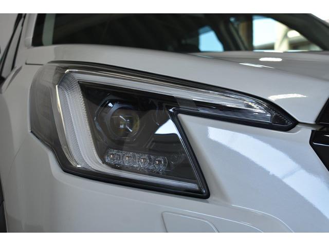 フォレスター アドバンス　ワンオーナー　フロントカメラ・左サイドカメラ・左右独立温度調整機能付きフルオートエアコン装備・パドルシフト機能・フロントパワーシート・シート＆ステアリングヒーター・１８インチアルミホイール（14枚目）