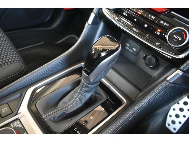 フォレスター アドバンス　ワンオーナー　フロントカメラ・左サイドカメラ・左右独立温度調整機能付きフルオートエアコン装備・パドルシフト機能・フロントパワーシート・シート＆ステアリングヒーター・１８インチアルミホイール（27枚目）