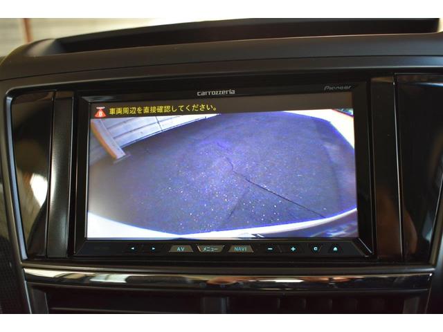 エクシーガ 2.5i spec.B EyeSight ワンオーナー車 左右独立温度調整機能付きフルオートエアコン・パドルシフト・SIドライブ・3列シート・18インチアルミホイール(6枚目)