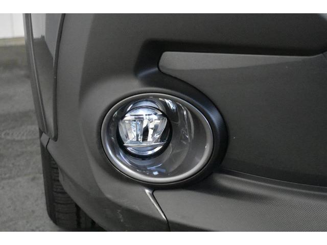 クロストレック リミテッド フロントカメラ・両サイドカメラ・デジタルマルチビューモニター・オート機能付エアコン・パドルシフト機能・フロントシート&ステアリングヒーター・18インチアルミホイール(17枚目)