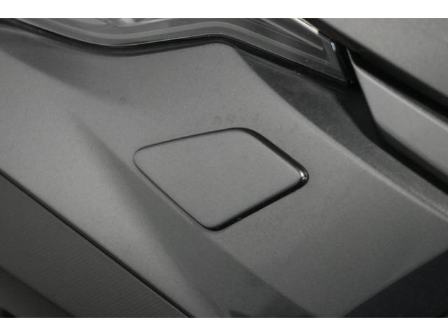 クロストレック リミテッド フロントカメラ・両サイドカメラ・デジタルマルチビューモニター・オート機能付エアコン・パドルシフト機能・フロントシート&ステアリングヒーター・18インチアルミホイール(18枚目)