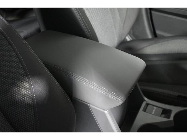 クロストレック リミテッド フロントカメラ・両サイドカメラ・デジタルマルチビューモニター・オート機能付エアコン・パドルシフト機能・フロントシート&ステアリングヒーター・18インチアルミホイール(29枚目)