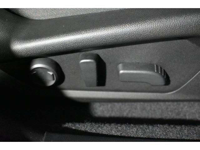 クロストレック リミテッド フロントカメラ・両サイドカメラ・デジタルマルチビューモニター・オート機能付エアコン・パドルシフト機能・フロントシート&ステアリングヒーター・18インチアルミホイール(32枚目)