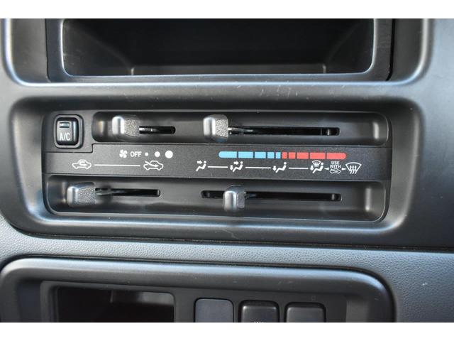 マニュアルエアコン