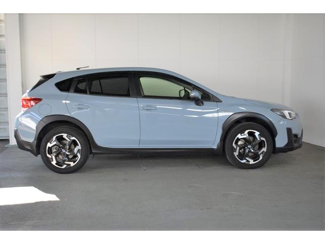 ＸＶ ２．０ｅ－Ｓ　ＥｙｅＳｉｇｈｔ　ワンオーナー車　フロントカメラ・左サイドカメラ・左右独立温度調整機能付きフルオートエアコン装備・パドルシフト機能・レザーシート・フロントパワーシート＆シートヒーター・１８インチアルミホイール（11枚目）