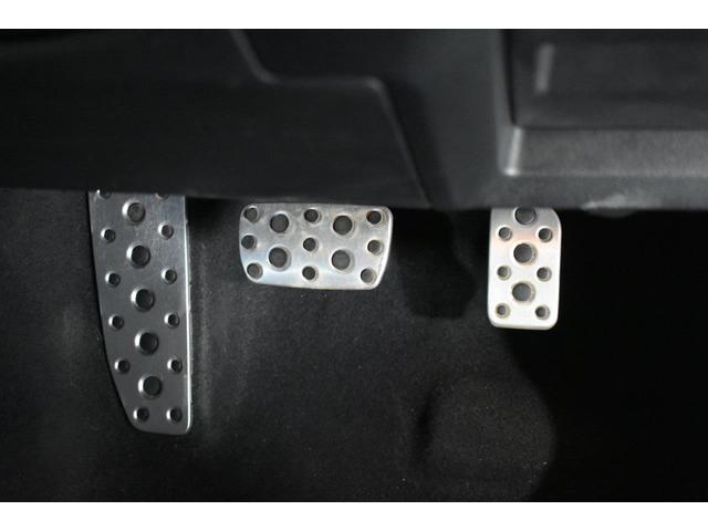 ＸＶ ２．０ｅ－Ｓ　ＥｙｅＳｉｇｈｔ　ワンオーナー車　フロントカメラ・左サイドカメラ・左右独立温度調整機能付きフルオートエアコン装備・パドルシフト機能・レザーシート・フロントパワーシート＆シートヒーター・１８インチアルミホイール（26枚目）