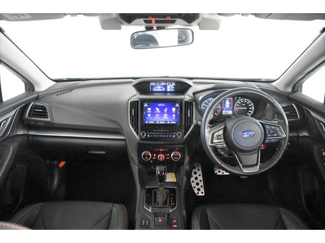 ＸＶ ２．０ｅ－Ｓ　ＥｙｅＳｉｇｈｔ　ワンオーナー車　フロントカメラ・左サイドカメラ・左右独立温度調整機能付きフルオートエアコン装備・パドルシフト機能・レザーシート・フロントパワーシート＆シートヒーター・１８インチアルミホイール（34枚目）