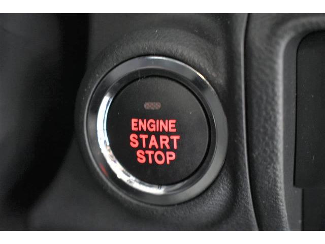 ◆プッシュスタート＆キーレスアクセス装備◆乗り込んでエンジンをかけるのにわざわざカギを探す必要はありません！鍵は持っているだけでＯＫ♪便利な時代です☆彡