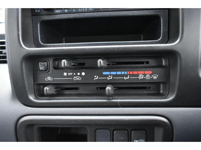 サンバーバン トランスポーター　フロントパワーウインドウ・パワステアリング・キーレス（12枚目）