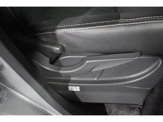 シフォン Ｒ　Ｓｐｅｃｉａｌ　スマートアシスト　ベンチシート・インパネシフト・運転席シートヒーター・オート機能付きエアコン・両側電動スライドドア・オートライト機能・ハイビームアシスト・アイドリングストップ・アルミホイール（32枚目）