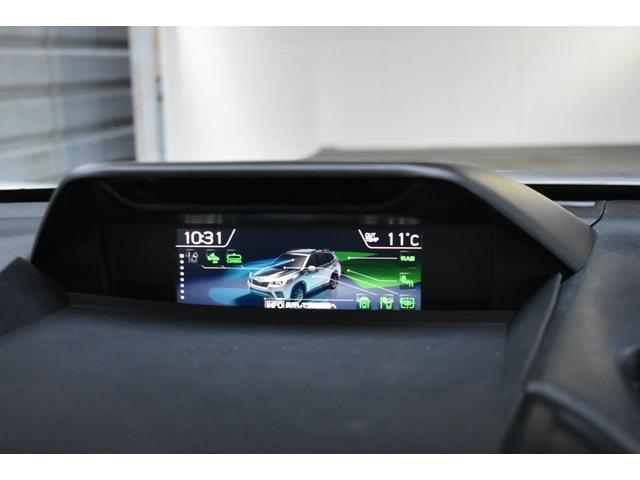 �}���`�t�@���N�V�����f�B�X�v���C�i�l�e�c�j�Ƃ́A�ԗ��̏�Ԃ�^�]�x���V�X�e���̍쓮�󋵁A�e��ݒ�Ȃǂ��P�̉�ʂɂ܂Ƃ߂ĕ\���E����ł��鑽�@�\���f�B�X�v���C�̂��Ƃł��B