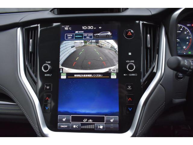 �ԗ�����̉f�����ԓ��̃f�B�X�v���C�ɕ\�����A���Ԏ����ގ��̏�Q������s�҂̊m�F��⏕���܂��B���L�p�����Y���̗p���A�L���͈͂��f���o�����Ƃ��ł��܂��B