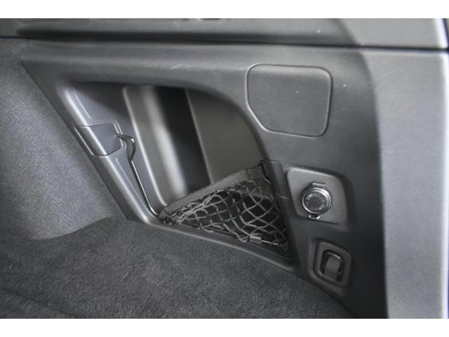 �P�Q�u�\�P�b�g���t���Ă��܂�