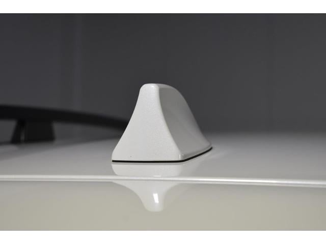 �V���[�N�t�B���A���e�i�͏]���̖_��A���e�i������C��R�����Ȃ��A���s���̕��؂艹��}������ʂ�����܂��B