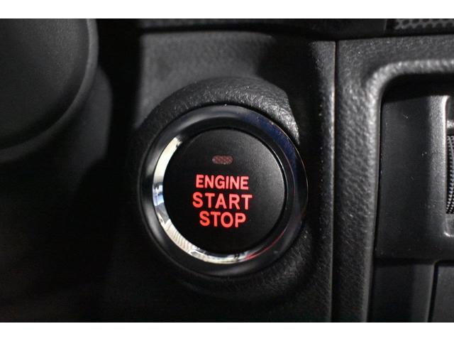 �X�}�[�g�L�[���o�b�O��|�P�b�g�ɓ��ꂽ�܂܁A�h�A�̃��b�N�E�A�����b�N�A�����ăG���W���̎n�����\�ł��B�������o����Ԃ��Ȃ��܂��B