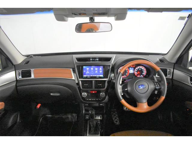 エクシーガクロスオーバー７ ２．５ｉ　ＥｙｅＳｉｇｈｔ　パドルシフト機能・３列シート・フロントシートヒーター・オート機能付きエアコン・アイサイトバージョン２（31枚目）