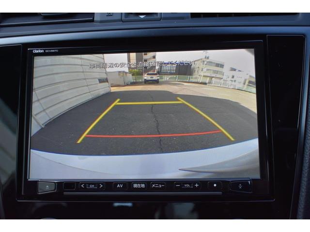 �ԗ�����̉f�����ԓ��̃f�B�X�v���C�ɕ\�����A���Ԏ����ގ��̏�Q������s�҂̊m�F��⏕���܂��B���L�p�����Y���̗p���A�L���͈͂��f���o�����Ƃ��ł��܂��B