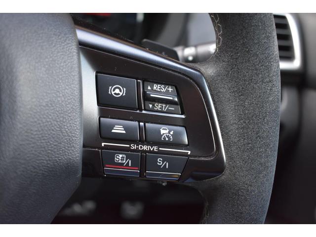 �^�]���Ɏ���n���h�����痣�����ƂȂ��^�]�x���@�\�⑖�s���[�h�̐؂�ւ��֘A�̑��삪�ł��܂��B