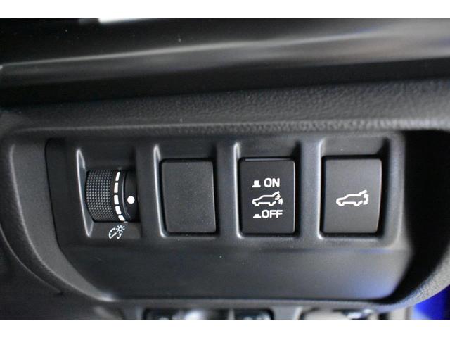 �X�}�[�g�L�[���o�b�O��|�P�b�g�ɓ��ꂽ�܂܁A�h�A�̃��b�N�E�A�����b�N�A�����ăG���W���̎n�����\�ł��B�������o����Ԃ��Ȃ��܂��B