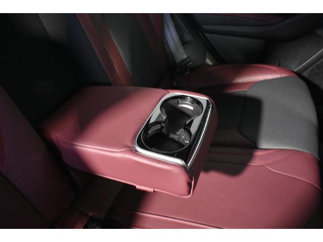 �㕔���Ȃɂ́A�����̃A�[�����X�g��|���ƂQ�̃h�����N�z���_�[�������\���ɂȂ��Ă��܂��B�㕔���Ȃ̏�����A���ݕ���u���̂ɕ֗��ȋ@�\�ł��B