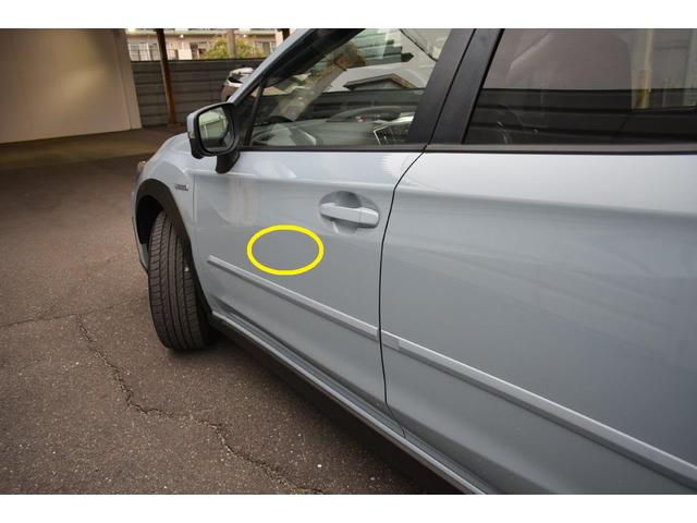 ����ȃh�A�ɉ��ݏ�������܂�