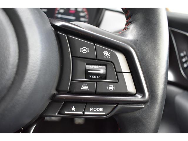 �^�]���Ɏ���n���h�����痣�����ƂȂ��^�]�x���@�\�⑖�s���[�h�̐؂�ւ��֘A�̑��삪�ł��܂��B