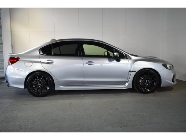 �������s��G�ꂽ�H�ʁA�ᓹ�A�ǂ�ȃV�[���ł����S���ċC�����悭�N���}�𑖂点��V�����g���J���`�v�c�ł��B