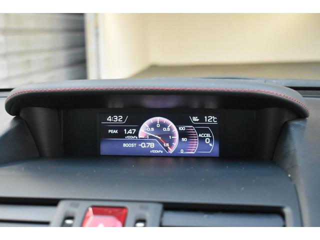 ���Ȃ����T�|�[�g����R�~���j�P�[�V�����f�o�C�X�B�e��R����̕\���⑖�s��Ԃ̃��j�^�[�ȂǁA�����̉^�]���X�}�[�g�ɁA�����Ĉ��S�ɖ����ވׂ̗l�X�ȃR���e���c�����p�ӂ��Ă��܂��B